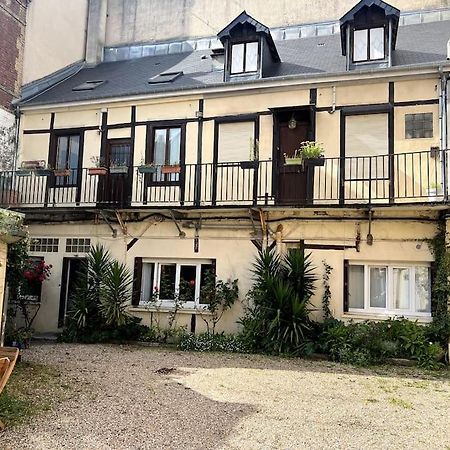 Le Rocher Trouville Buitenkant foto
